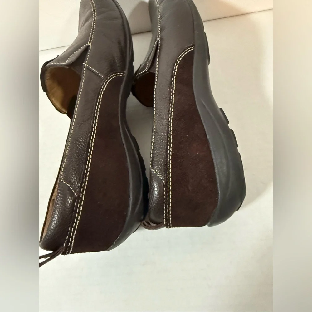 Men’s Naturalizer brown leather upper size 10 loafer shoes